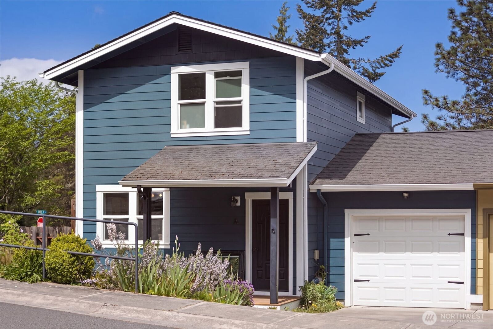 Property Photo: 1014 Park Street 1A WA 98250