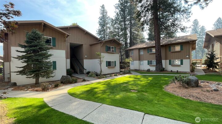 Property Photo: 525 Alpine Place G3 WA 98826