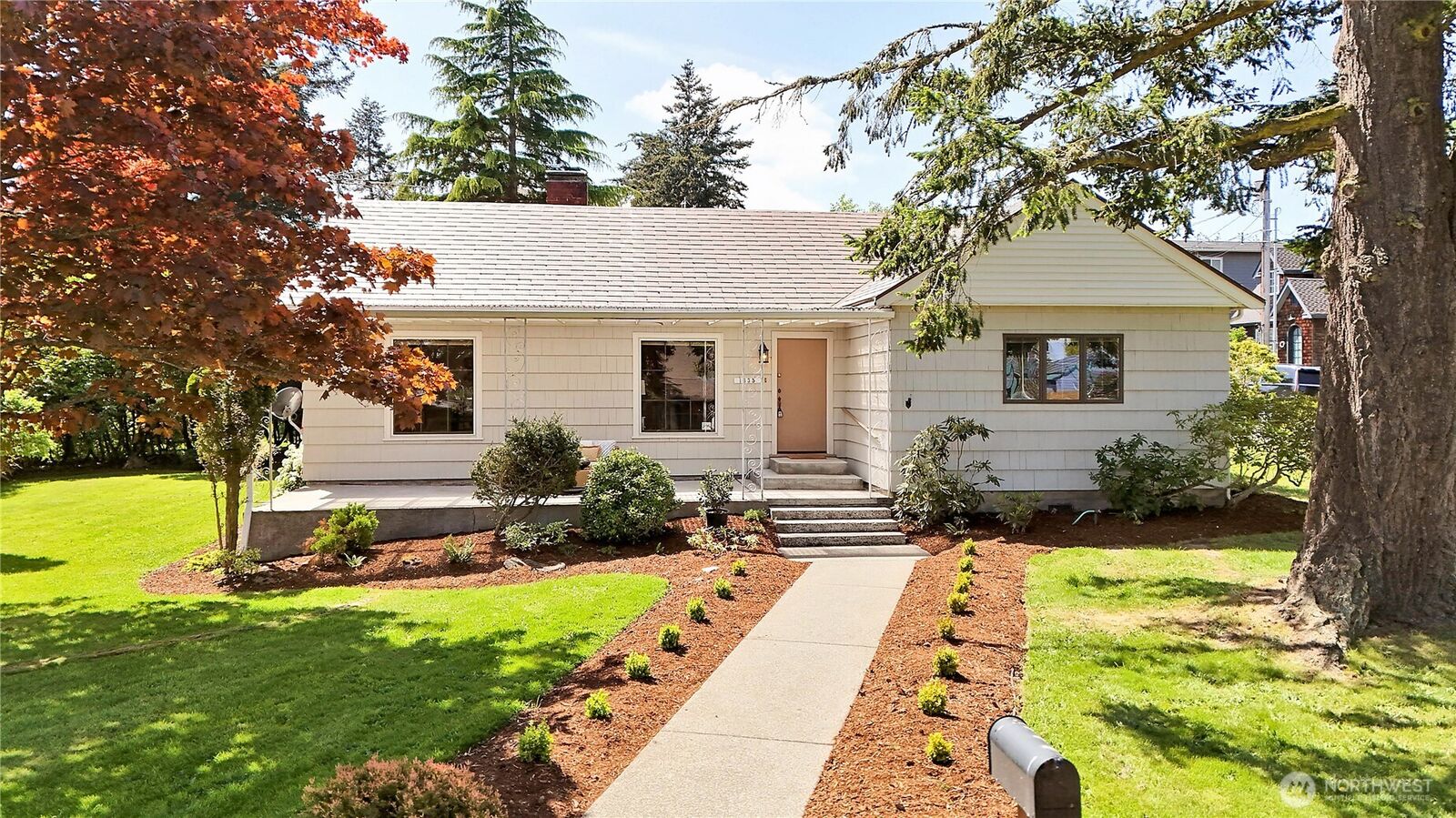 Property Photo:  1635  Madison  WA 98368 