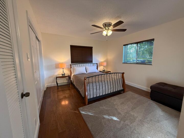Property Photo:  801 NE 2nd Avenue  FL 33444 