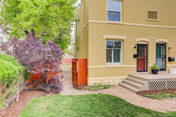 Property Photo:  28 W Cedar Avenue  CO 80223 