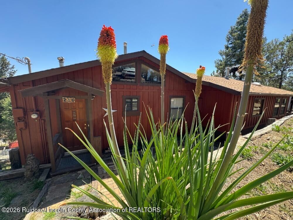 Property Photo:  216 Yellow Pine Road  NM 88345 