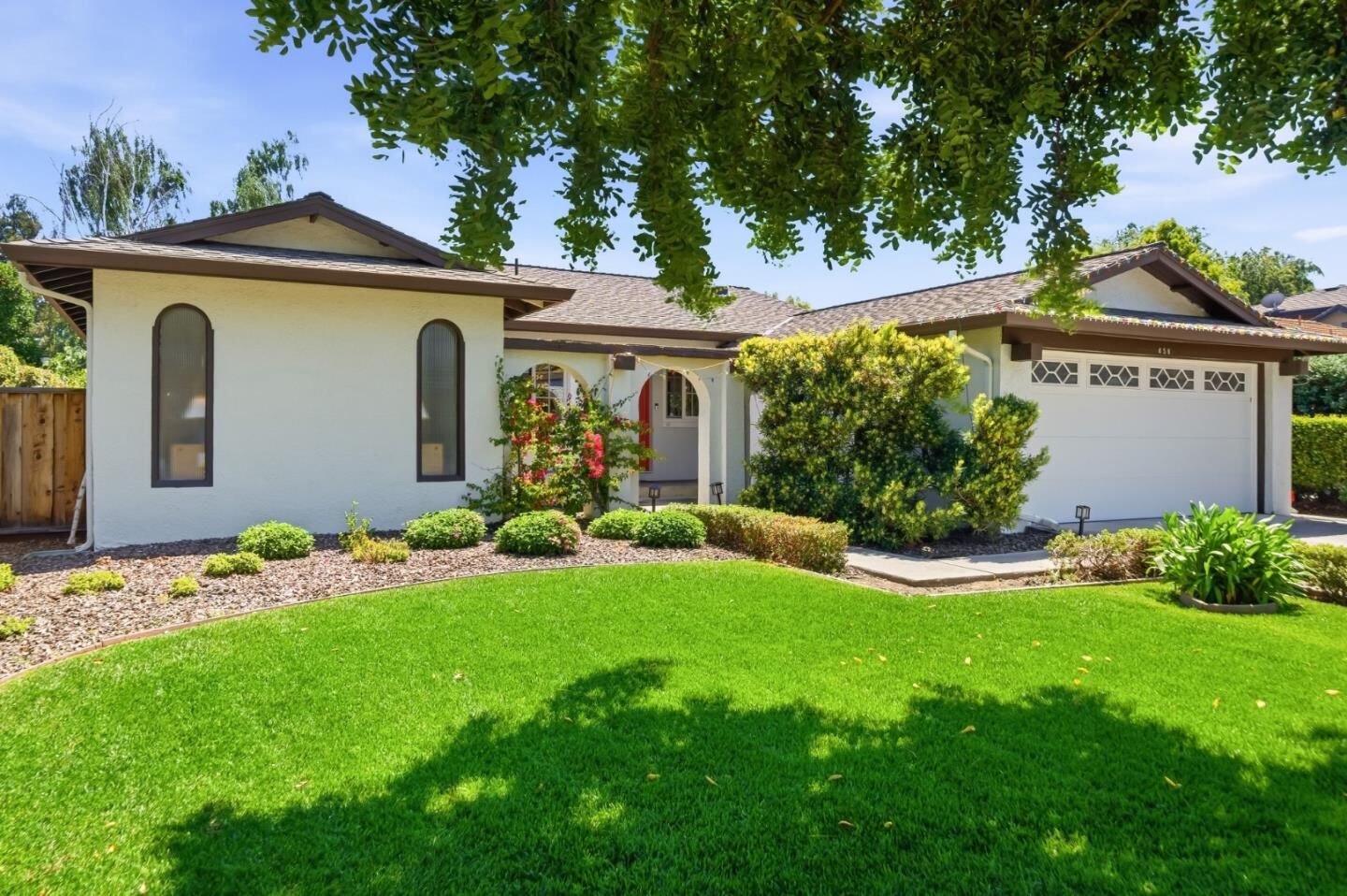 Property Photo: 458 Pin Oak CA 94086