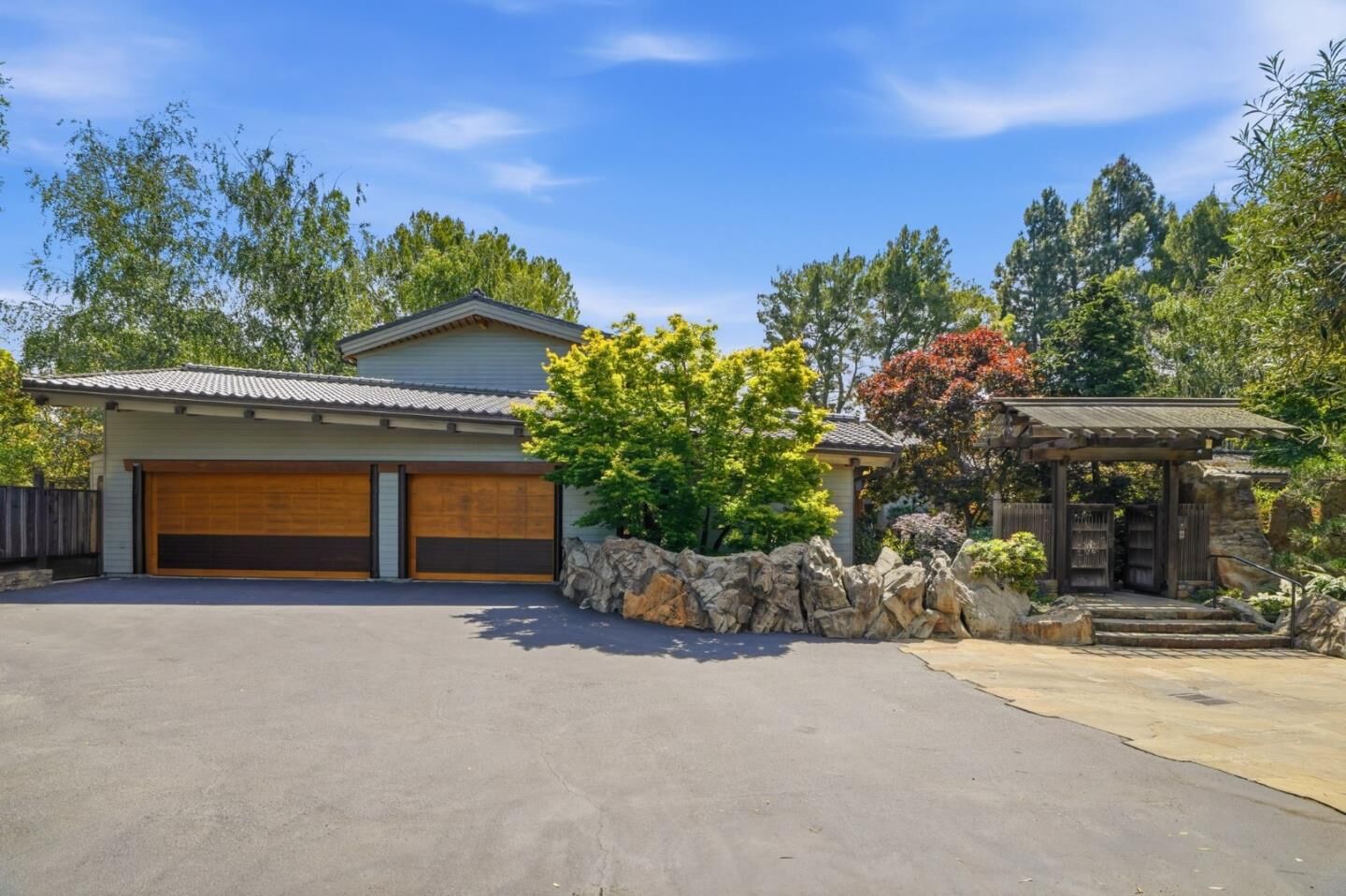 Property Photo:  12728 La Cresta Drive  CA 94022 