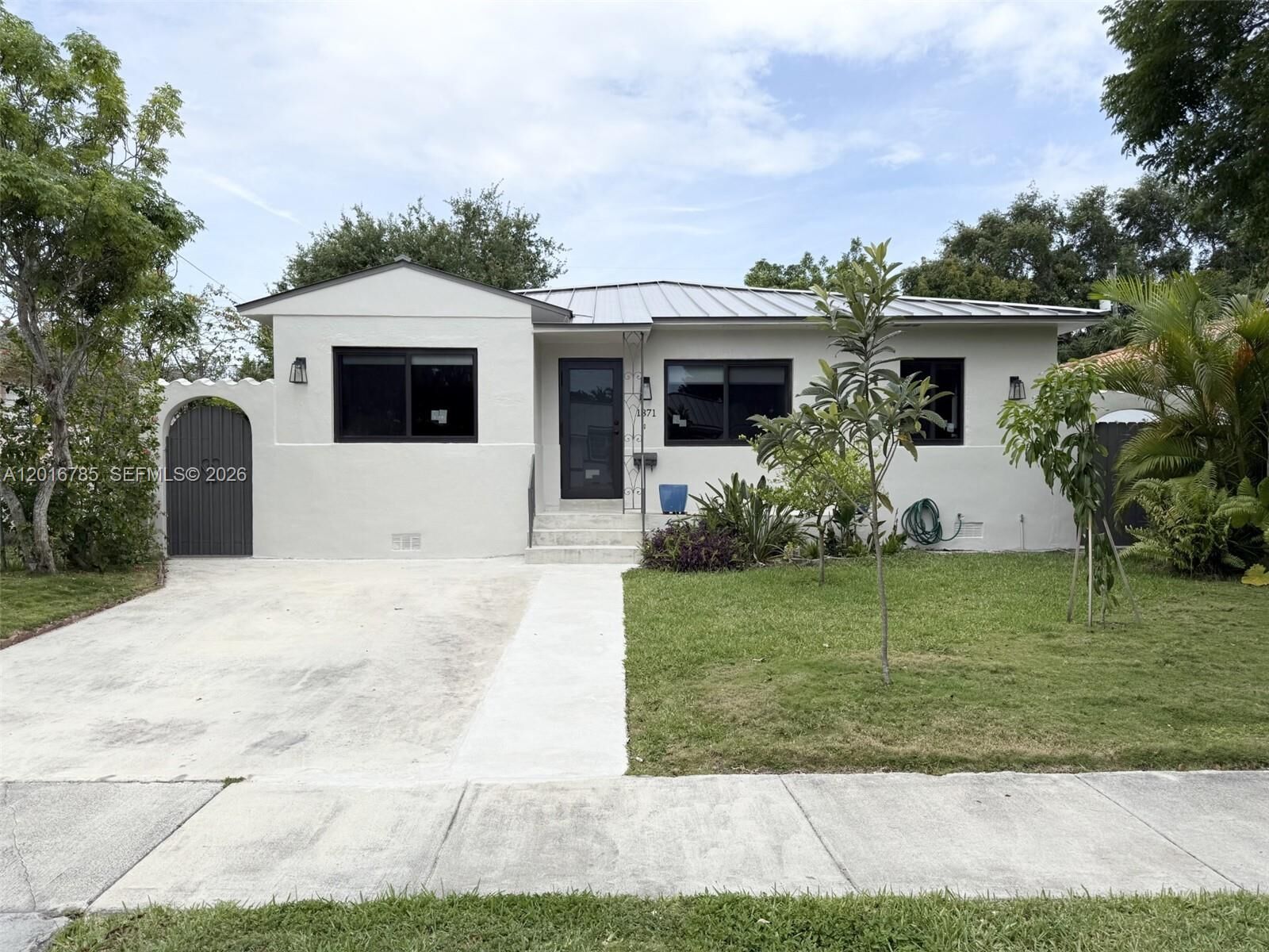 Property Photo:  1871 SW 23rd St  FL 33145 