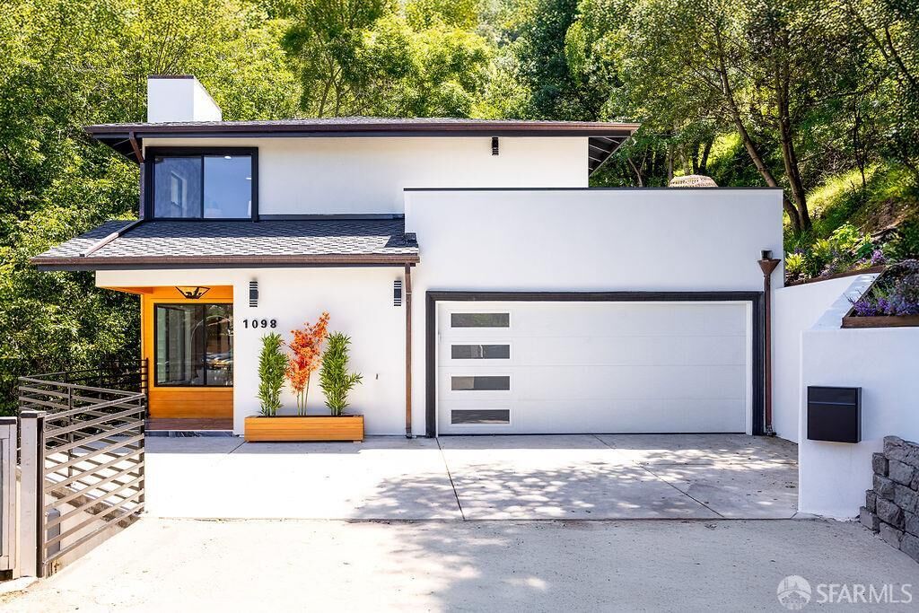 Property Photo:  1098 Siler Place  CA 94705 