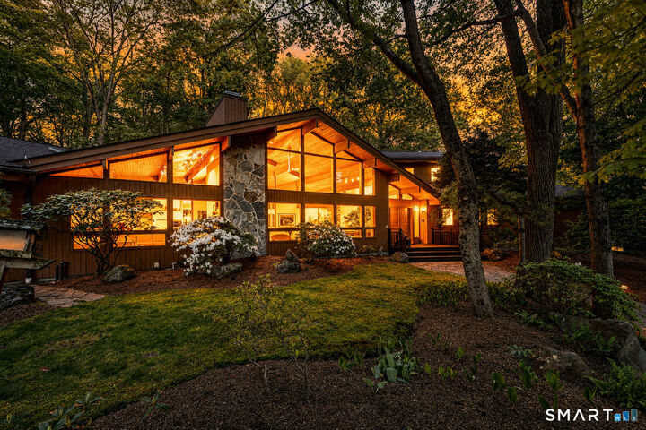 Property Photo:  961 Green Circle  CT 06477 