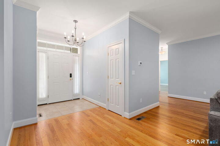 Property Photo: 27 Mulberry Lane 27 CT 06040
