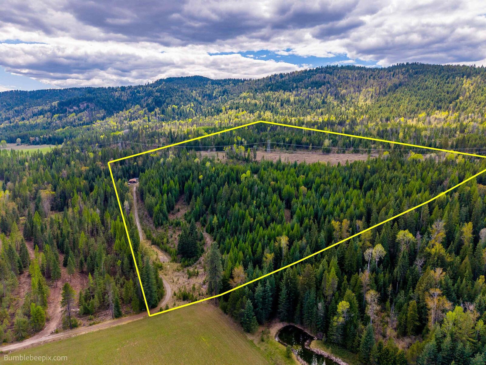 Property Photo:  391254 20 Hwy  WA 99119 