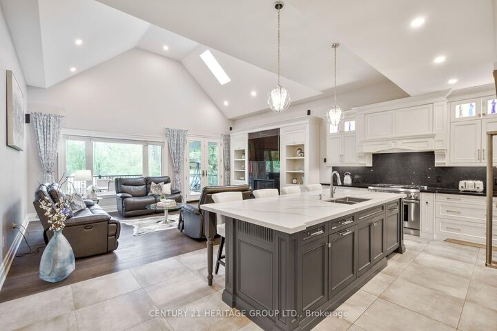 Property Photo: 1894 Simcoe Boulevard ON L9S 4N4