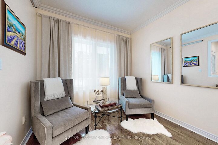 Property Photo: 66 Tuscana Boulevard ON L4K 5J5