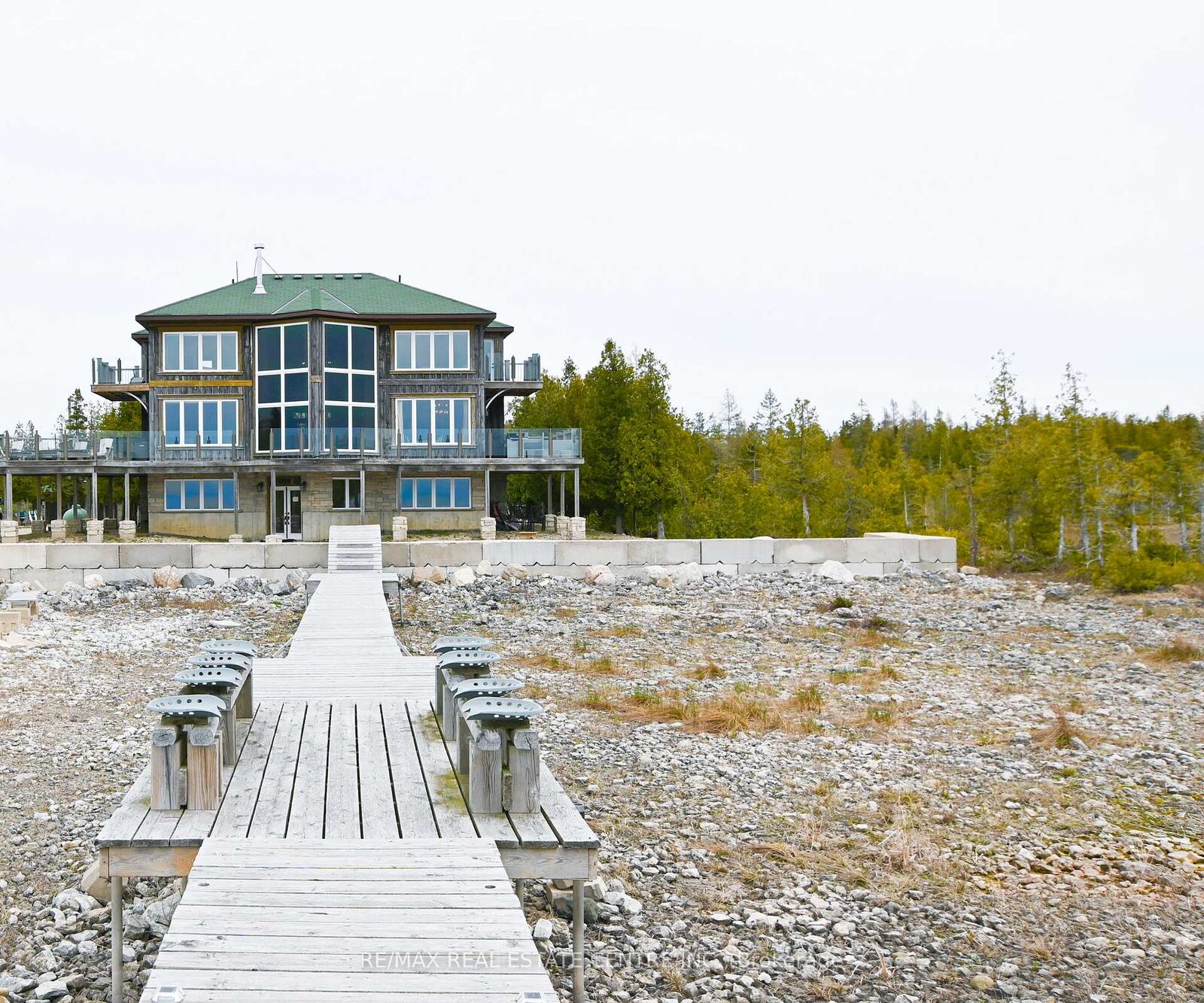 Property Photo: 796 Dorcas Bay Road ON N0H 2R0