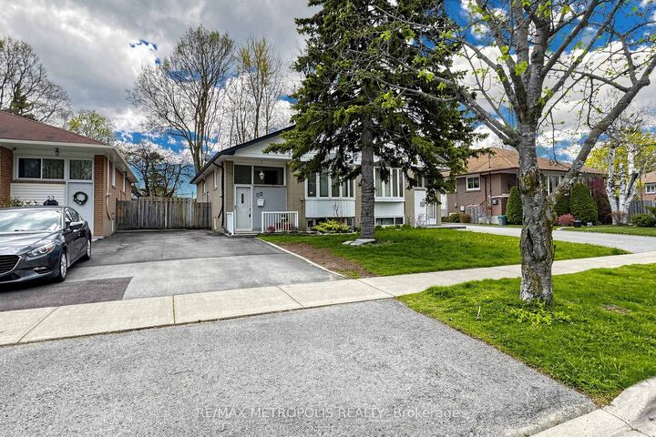 51 Greyabbey Trail — photo 1