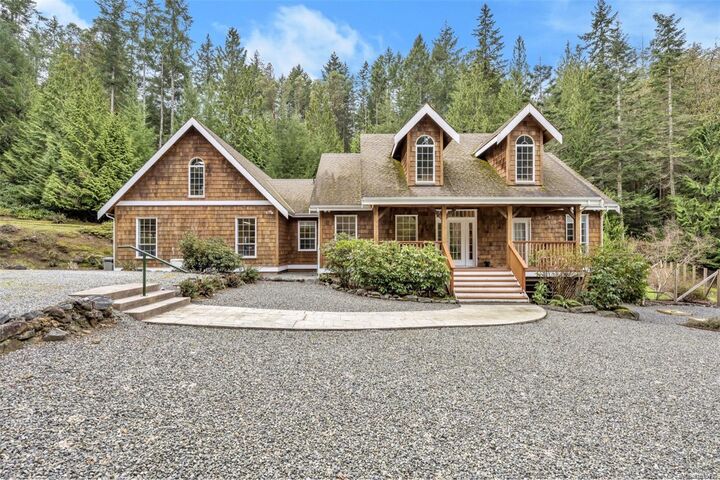 Property Photo:  2812 Southey Point Rd  BC V8K 1A5 