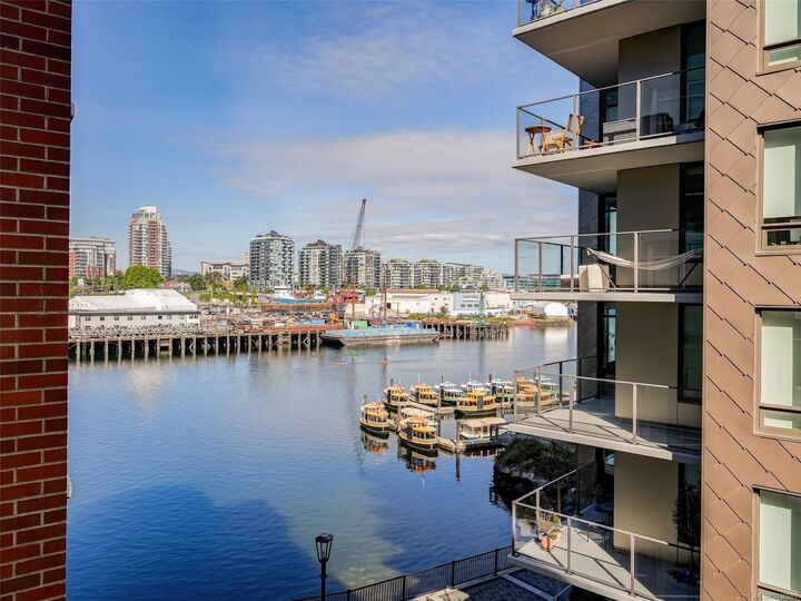 456 Pandora Ave #210 — photo 1