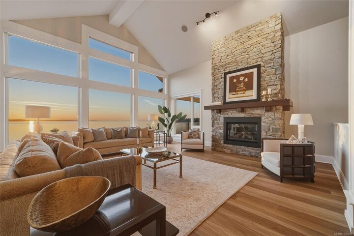 Property Photo:  2226 Arbutus Rd  BC V8N 1V3 