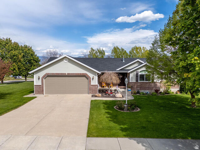 Property Photo:  578 N 160 E  UT 84325 