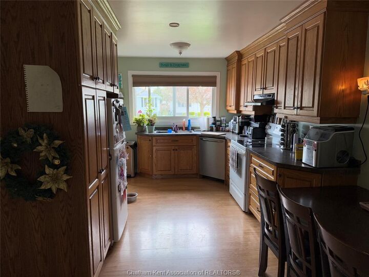 Property Photo: 194 A Forhan Street ON N8A 3R4