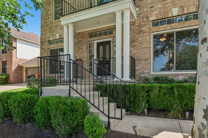 Property Photo: 5828 Taylor Draper Cove TX 78759