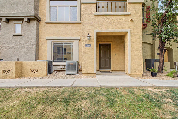 Property Photo: 16825 N 14th Street 49 AZ 85022