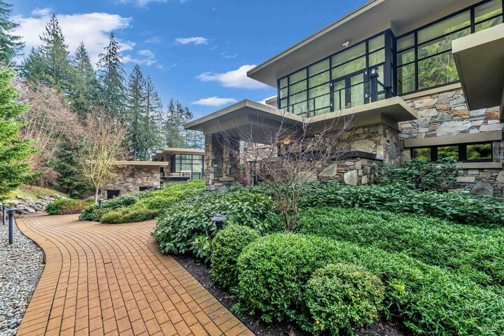 2245 Twin Creek Place 303 — photo 1