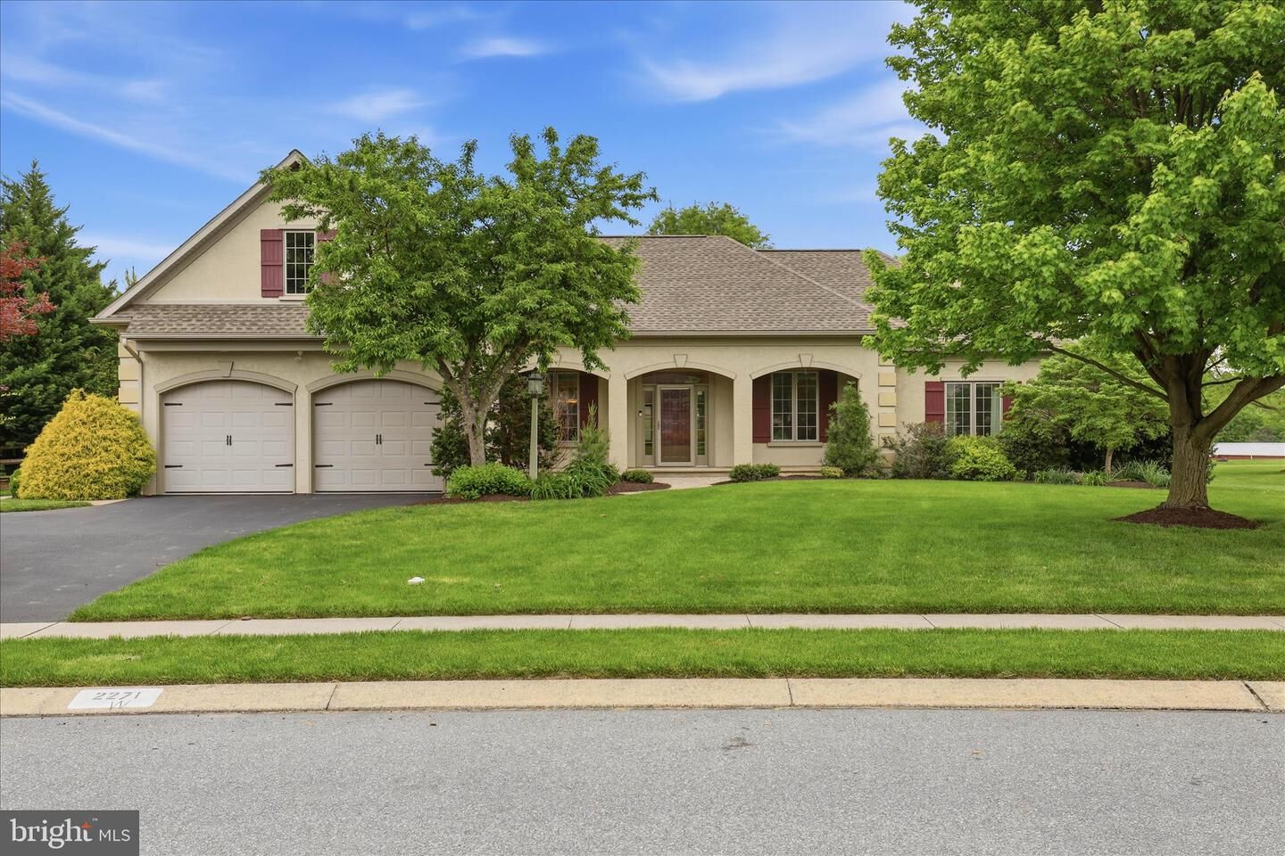Property Photo:  2271 Porter Way  PA 17601 