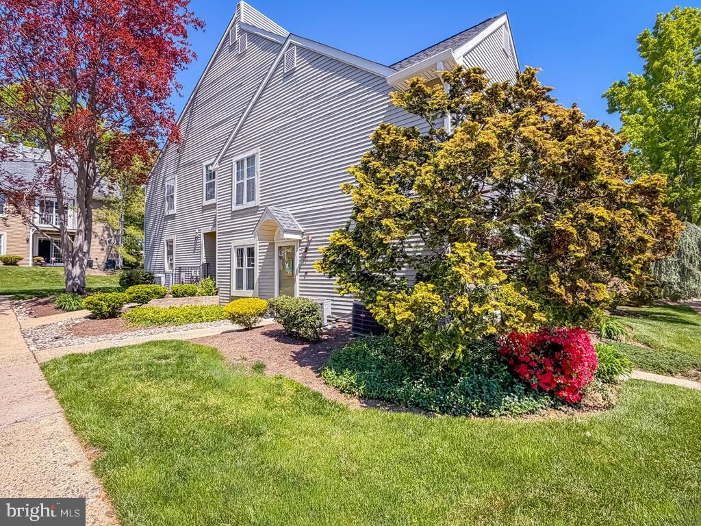 Property Photo:  601 Society Place  PA 18940 