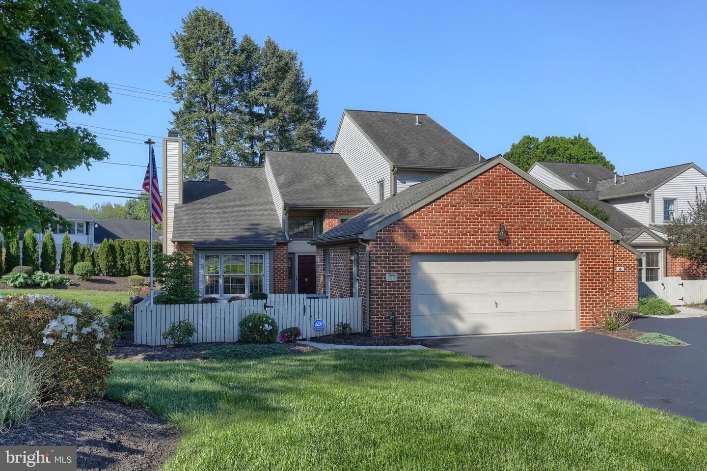 Property Photo:  4 Cambridge Drive  PA 17033 