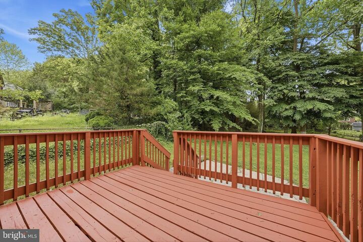 Property Photo: 4915 Sharon Road MD 20748