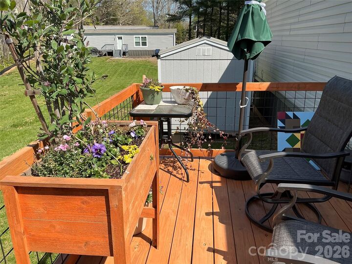 Property Photo:  16 Justice Ridge Lane  NC 28715 