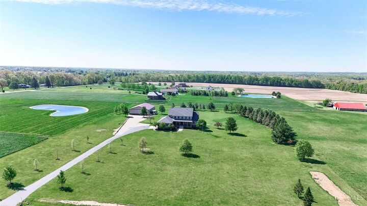 Property Photo:  5640 Horseshoe Bend  OH 45383 