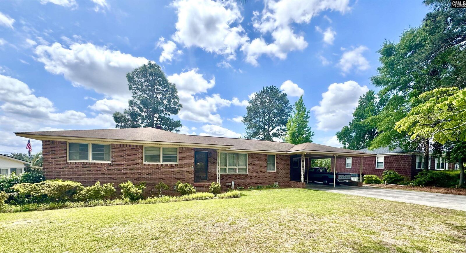 Property Photo:  3219 Oakdale  SC 29170 