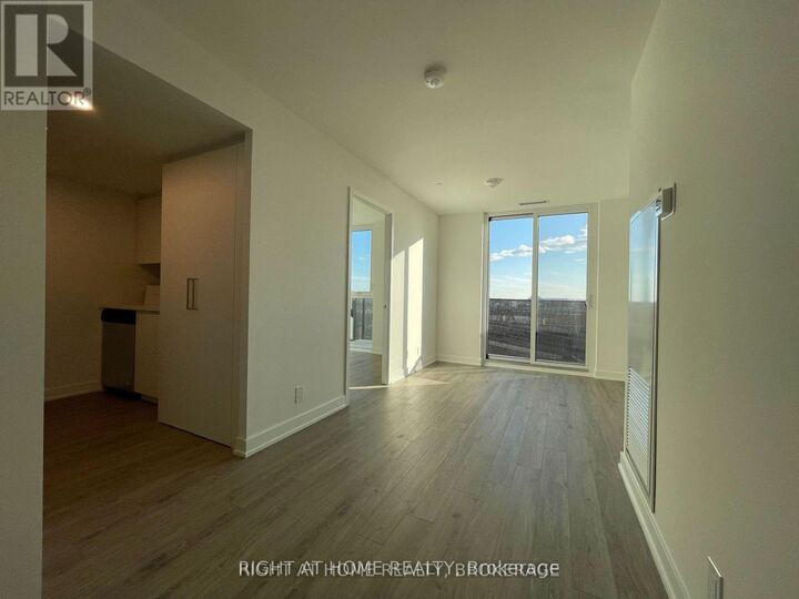 Property Photo:  30 Tretti Way 713  ON M3H 0E3 
