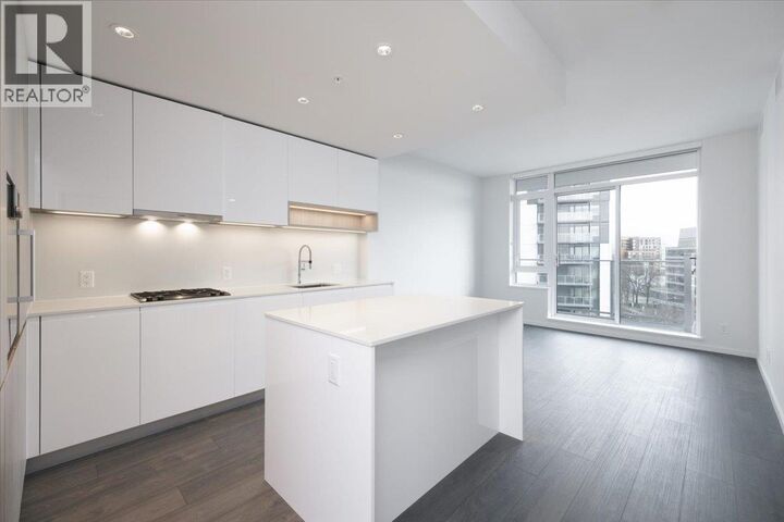 Property Photo:  6808 Minoru Boulevard 904  BC V6Y 0M7 