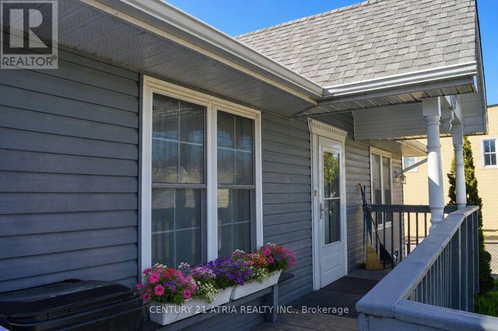 Property Photo:  172 William Street  ON L0K 2A0 