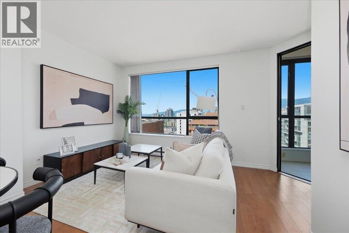 Property Photo:  1189 Howe Street 2409  BC V6Z 2X4 