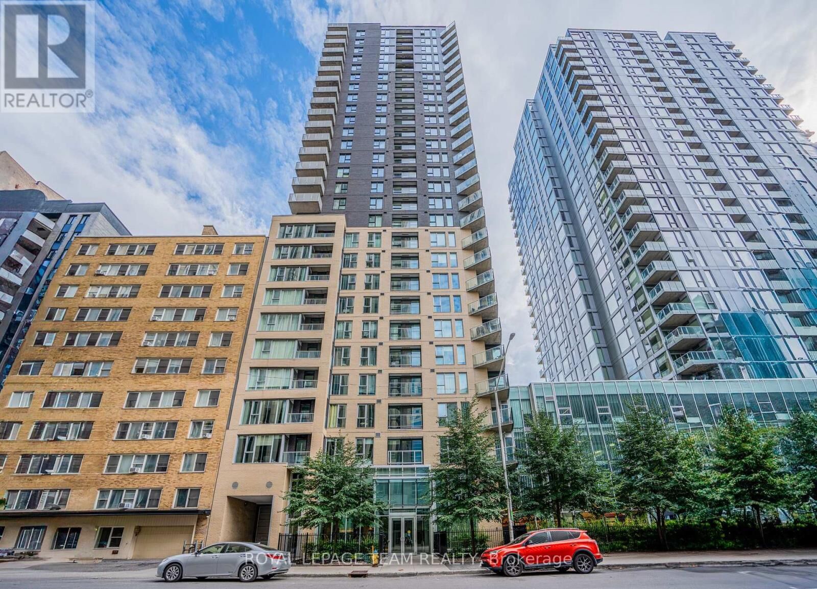 Property Photo:  40 Nepean Street 1306  ON K2P 0X5 