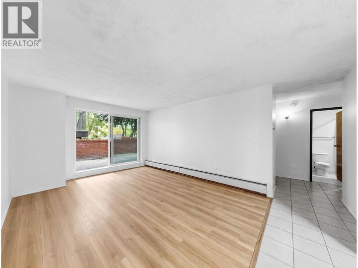 Property Photo:  588 East 5 Street 111  BC V5T 4H6 