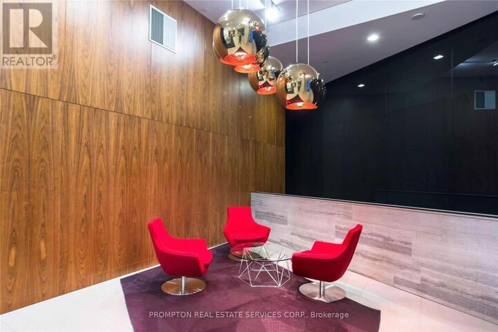 Property Photo:  75 Queens Wharf Road 3009  ON M5V 0J8 