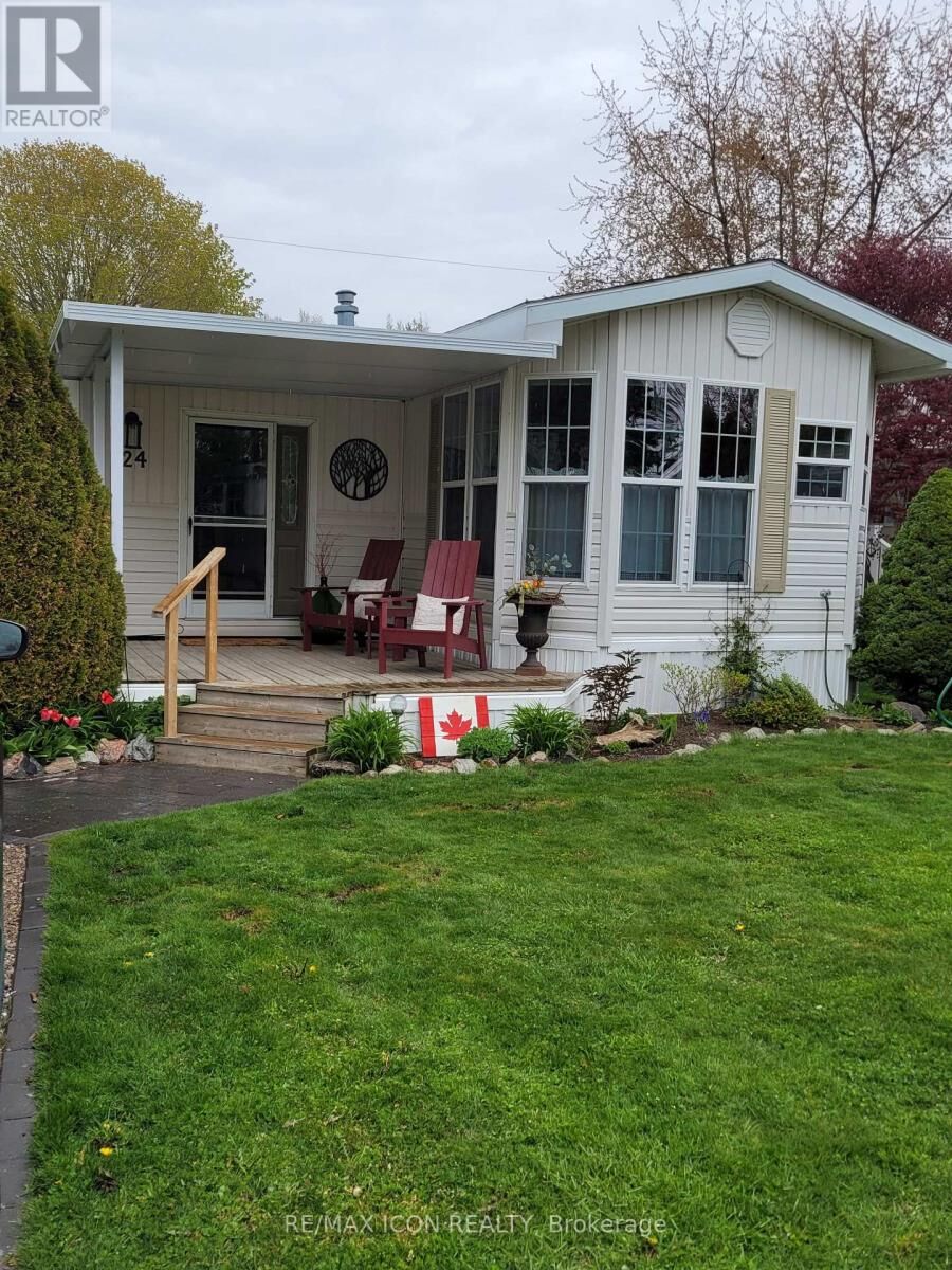 Property Photo:  77307 Bluewater Highway  ON N0M 1G0 