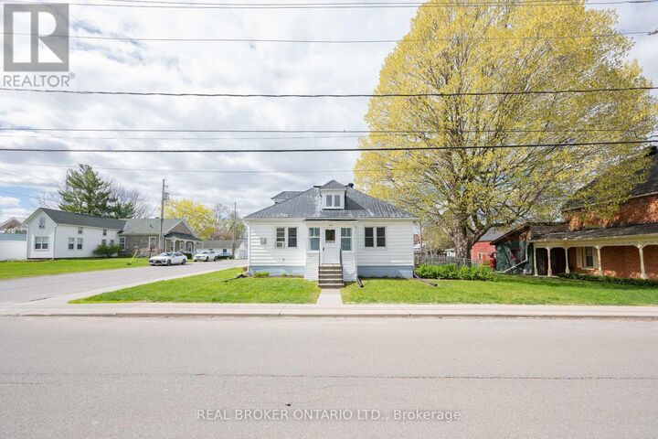 Property Photo:  216 Thomas Street  ON K0G 1J0 