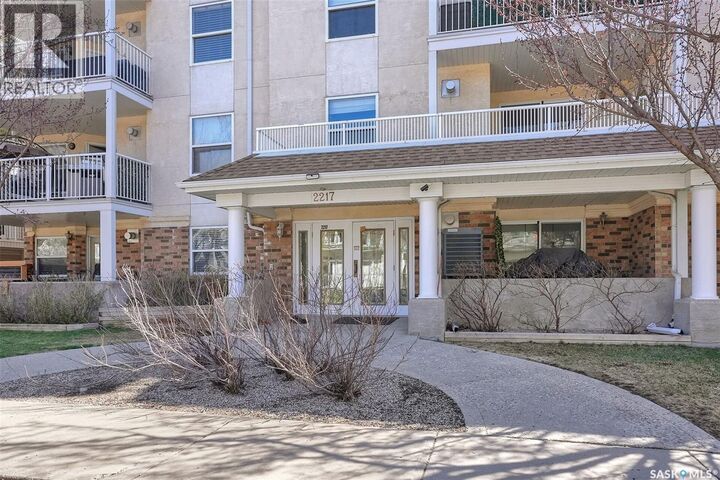 Property Photo:  302 2217 Angus Street  SK S4T 2A3 