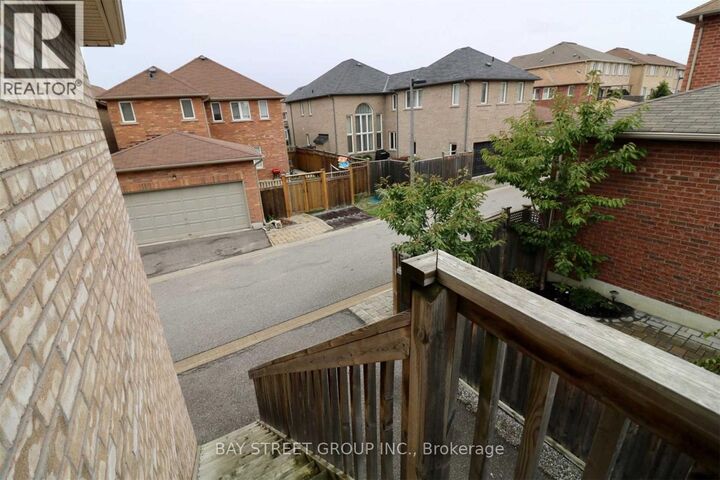 Property Photo:  46 Balsam Street  ON L6B 0P5 