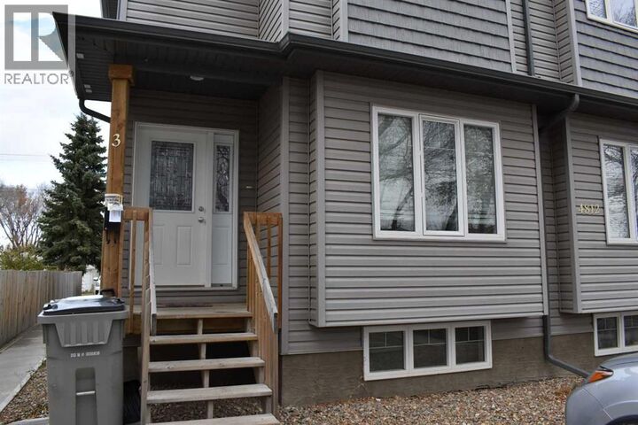 Property Photo:  4812 45 Street  SK S9V 0H9 