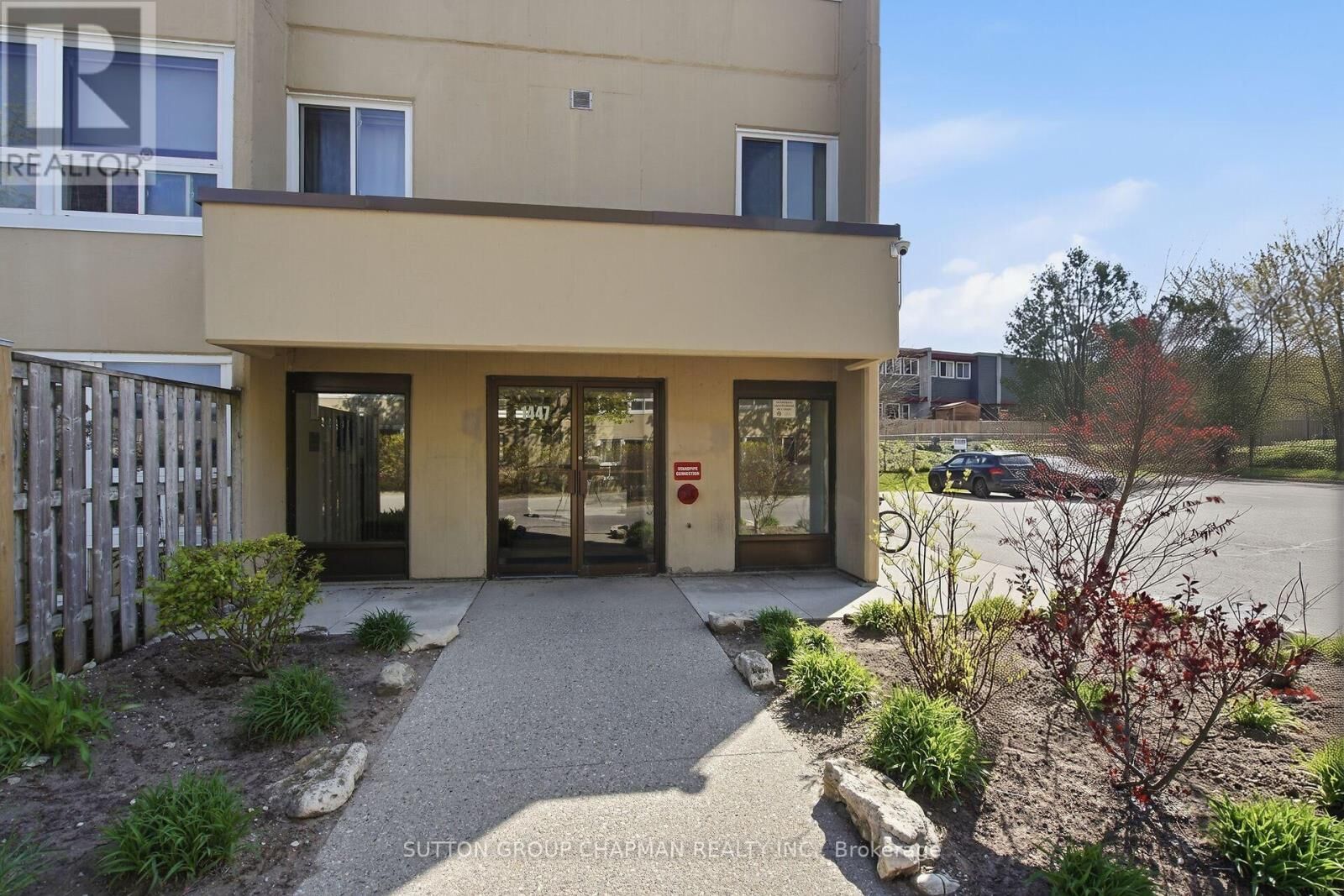 Property Photo:  1447 Huron Street 119  ON N5V 2E6 