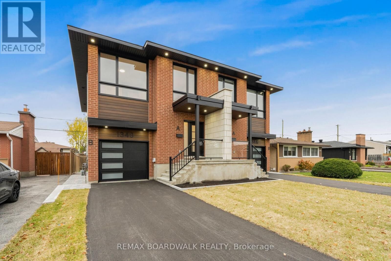 Property Photo:  1348 Avenue Q Avenue B  ON K1G 0B6 