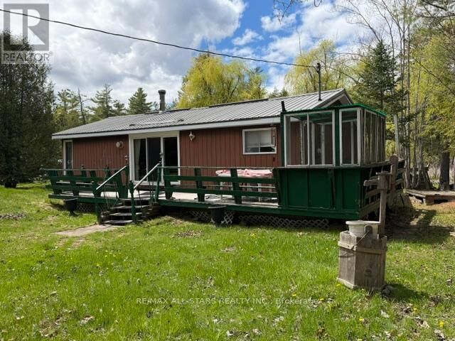 Property Photo:  480 Kennedy Drive  ON K0M 1A0 