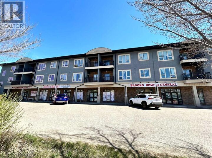 Property Photo:  330 2 Street West  AB T1R 0E9 