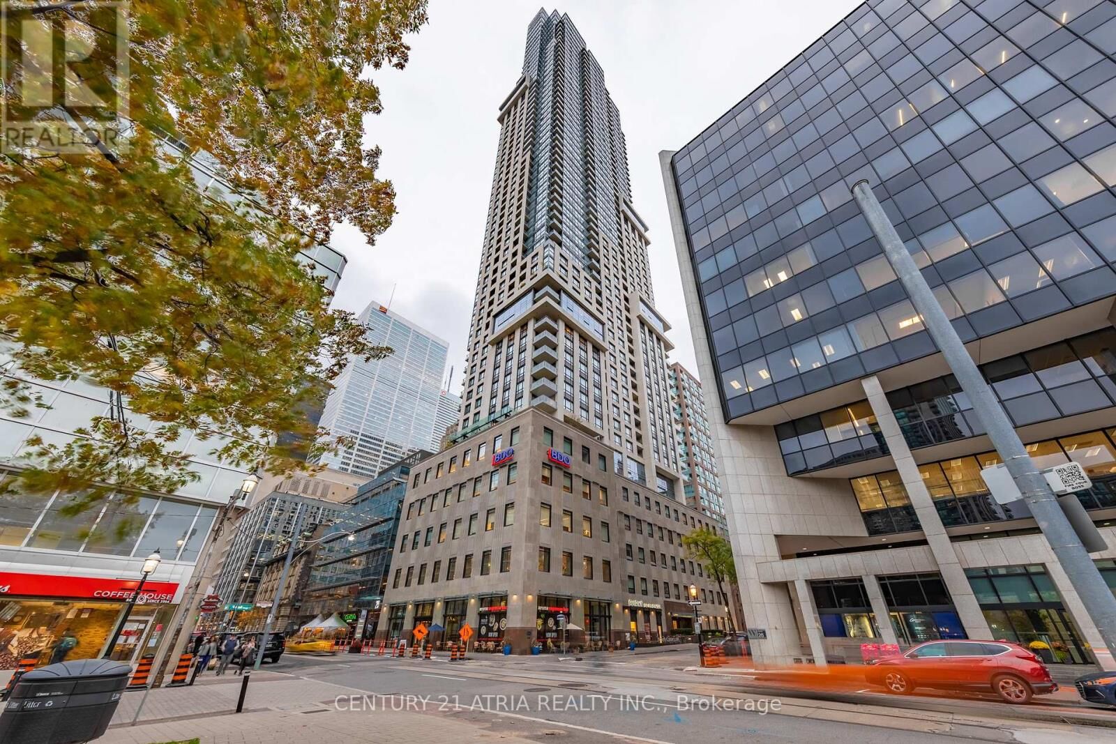 Property Photo:  88 Scott Street 1801  ON M5E 0A9 
