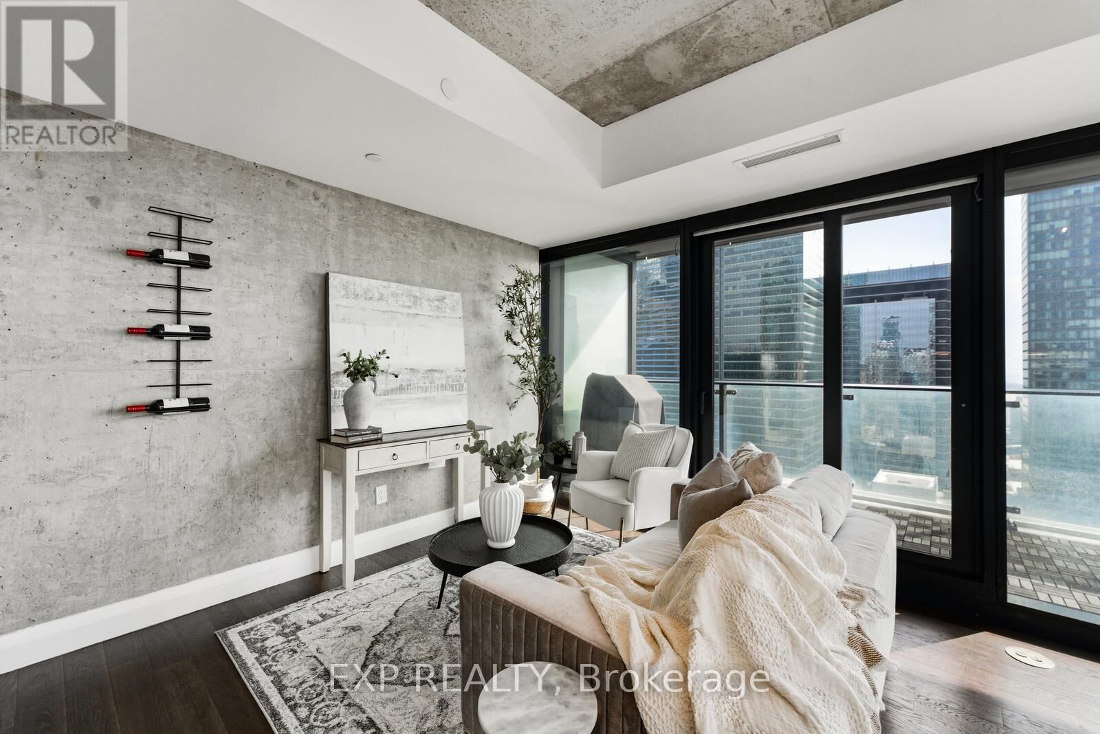 Property Photo:  224 King Street West 2906  ON M5H 0A6 
